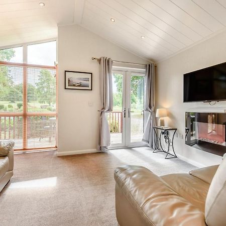 Bay Tree Lodge 02 Нарберт Экстерьер фото